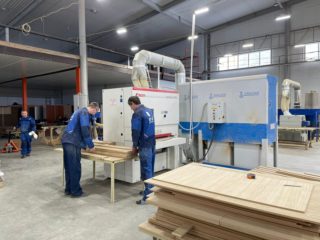 Этапы процесса создания мебели из дерева на заказ